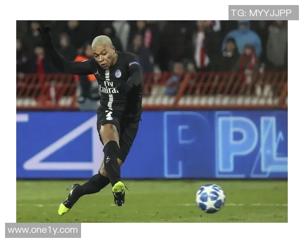 红星说足球带你领略世界足球的魅力与激情尽在其中 红星说足球带你领略世界足球的魅力与激情尽在其中